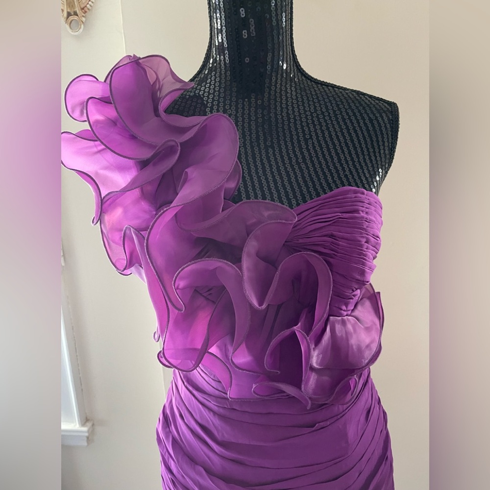 May Queen Vibrant Magenta One-Shoulder Ruffle Dress Size 8 - Picture 2 of 14